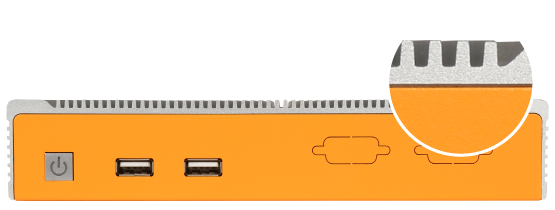 Een foto die de innovatieve Hardshell™ Fanless Technology van OnLogic op hun oranje computer uit de ML210-serie belicht.